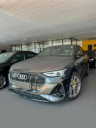 AUDI E-TRON ELÉTRICO SPORTBACK S QUATTRO